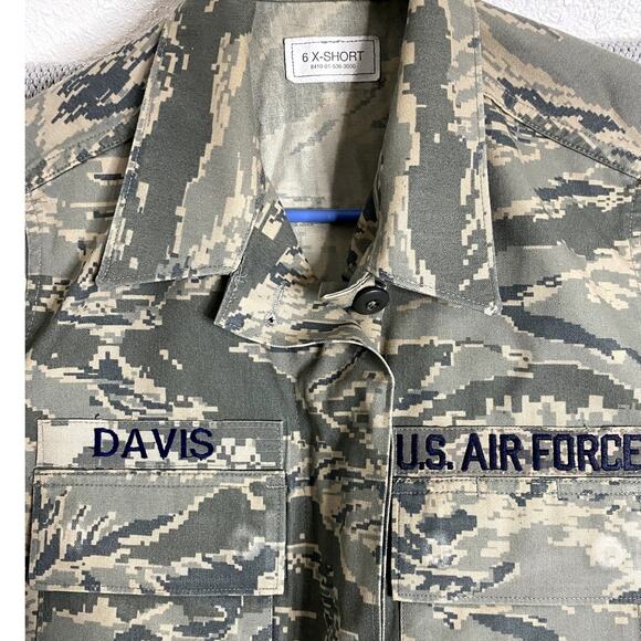 Air Force Jackets & Blazers - U.S. Air Force Utility Coat Womens 6 X-Short Digital Camo Patches Personalized